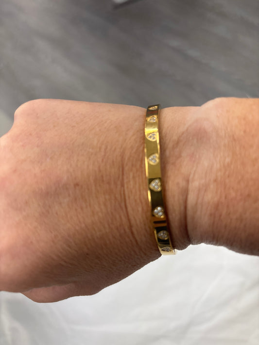 Gold heart Bangle