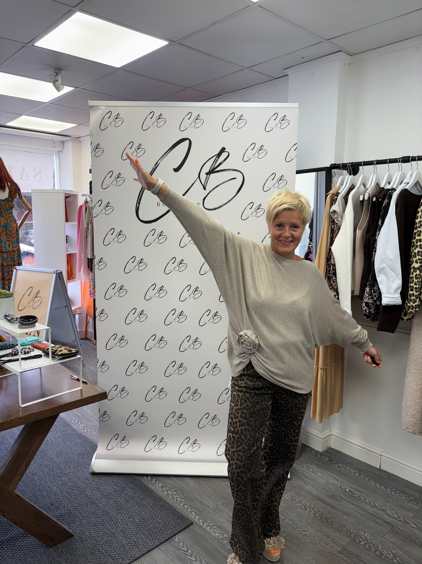 Jessie Beige jumper