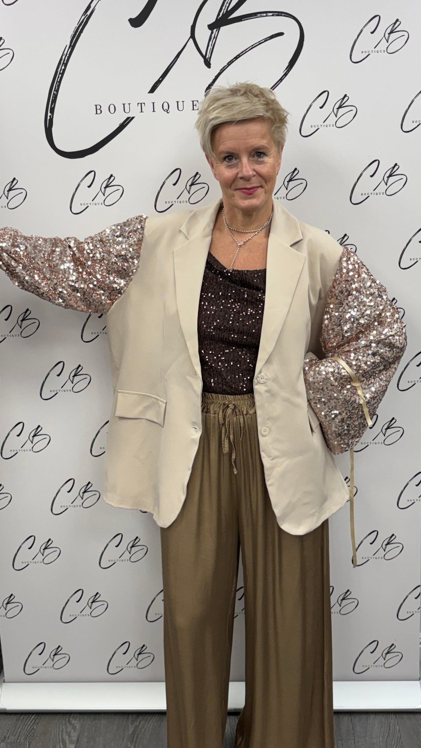 Champagne sequin sleeved blazer