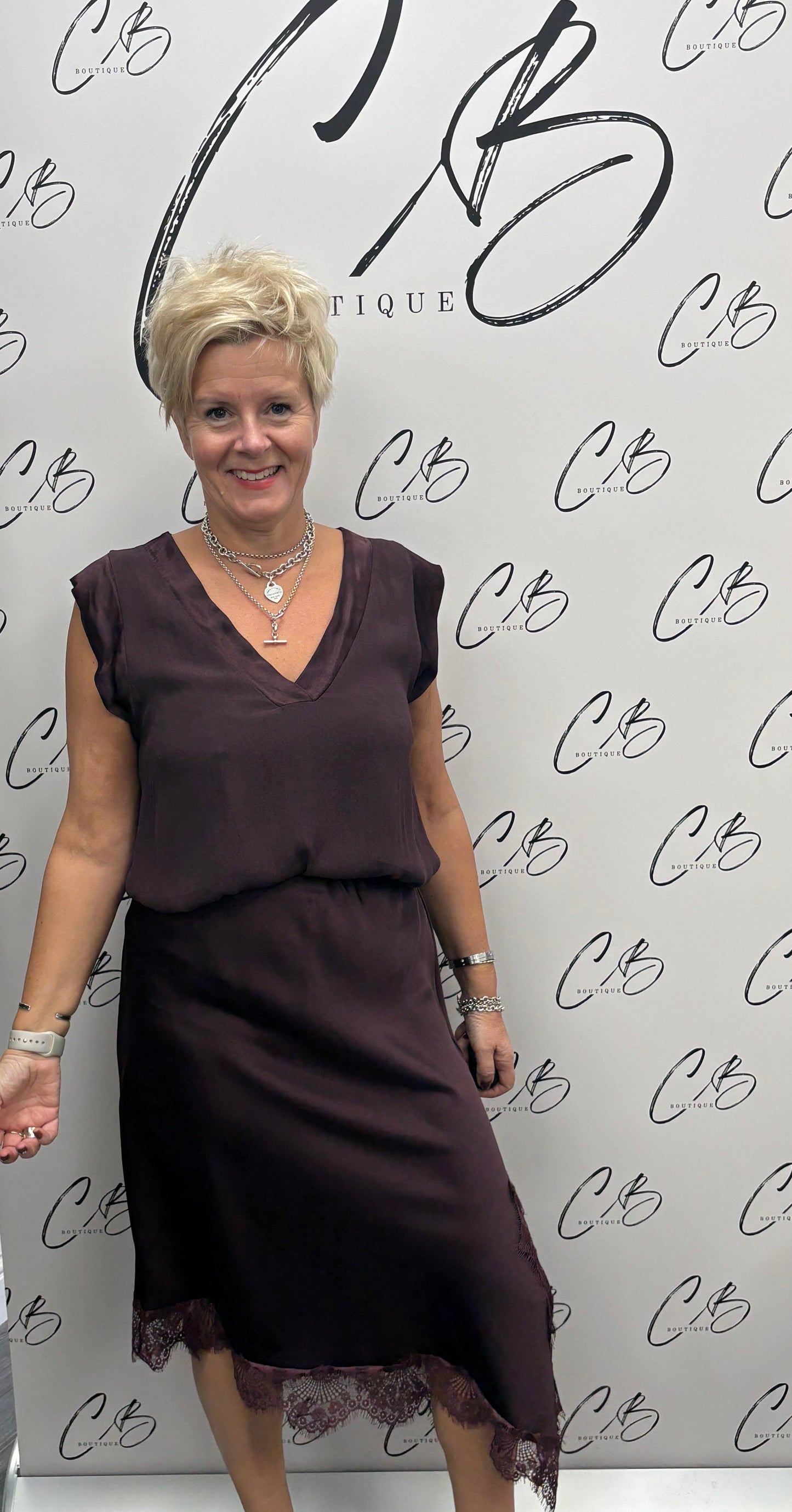 Wine Satin V Neck Sleeveless Top