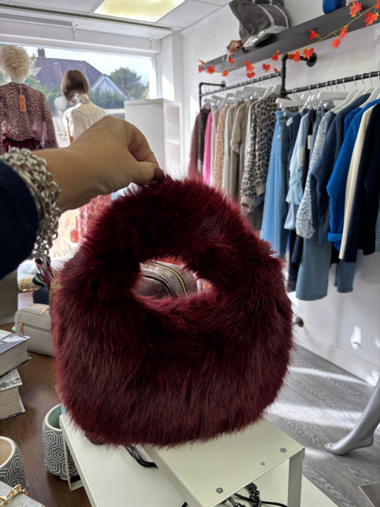 Wine Furry hand Bag