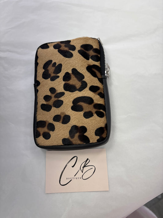 Leopard small clutch