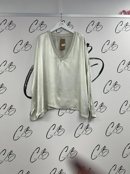 Champagne v neck Satin Bat Wing