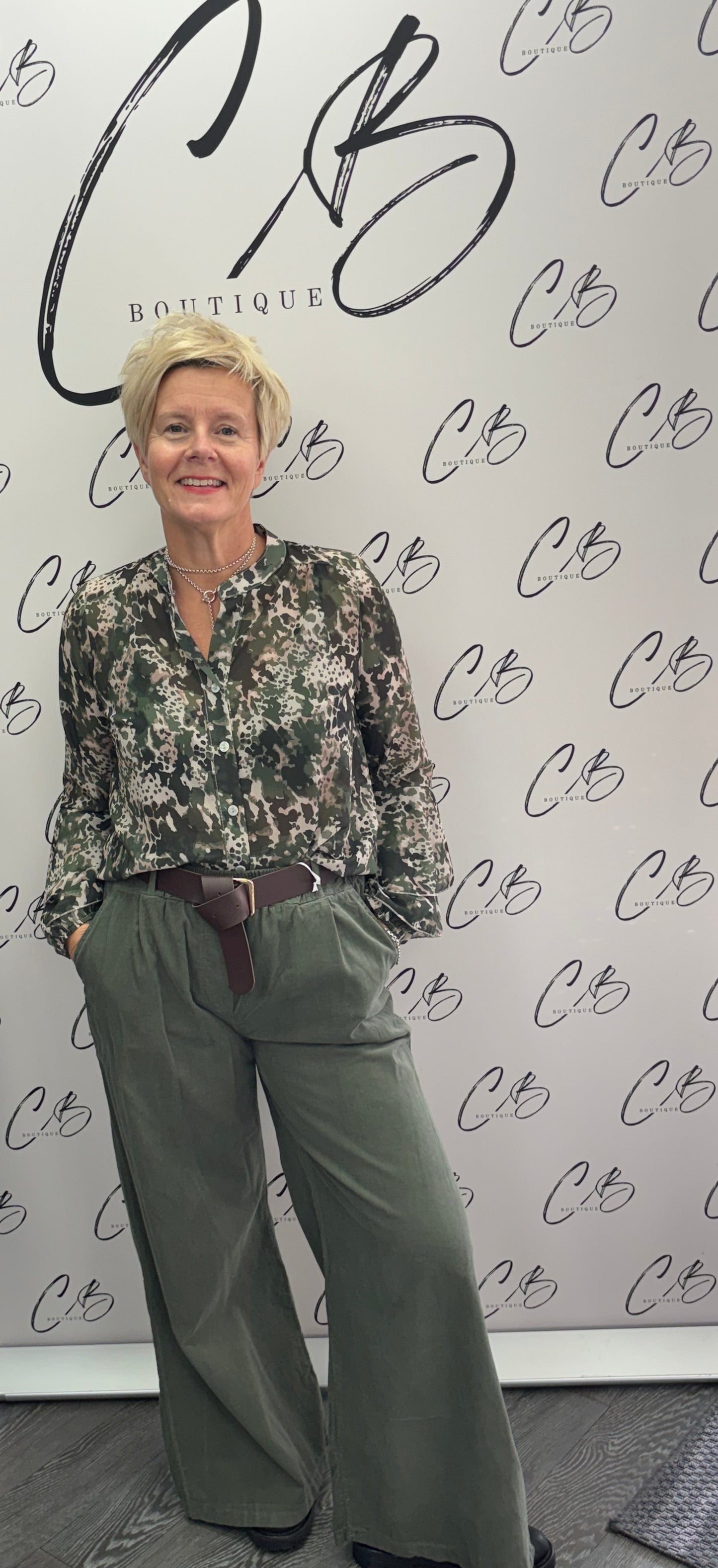 Belted Cord khaki Trouser