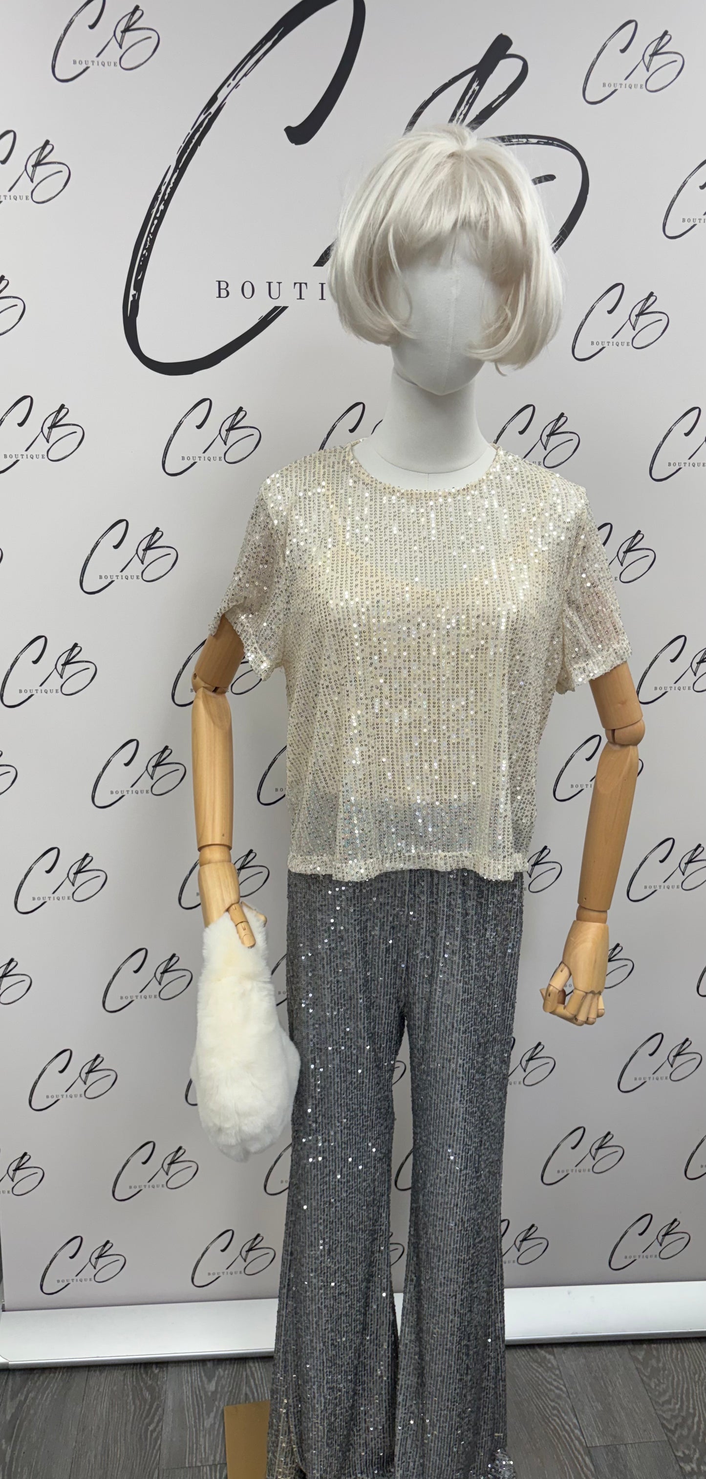 Kylie champagne sequin top