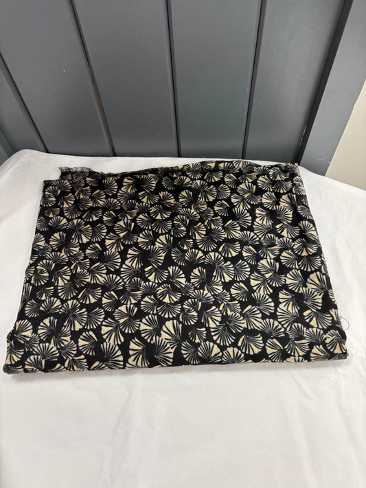 Black mini shell print Scarf